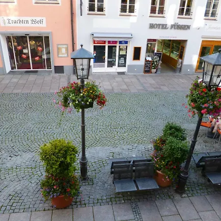 Lucky Ludwig Apartment *